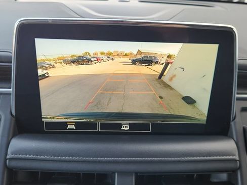 Used 2021 Chevrolet Tahoe Z71 AWD/4WD image 7