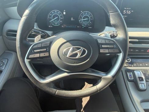 Used 2024 Hyundai Palisade SEL w/ Premium Package FWD image 18