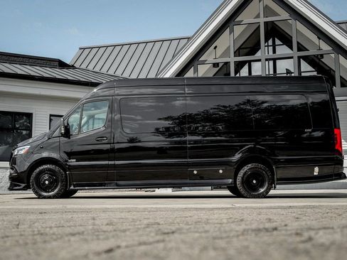 New 2024 Mercedes-Benz Sprinter 3500 image 4