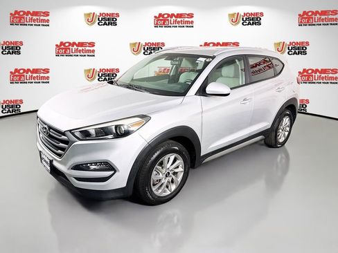Used 2017 Hyundai Tucson SE FWD image 11