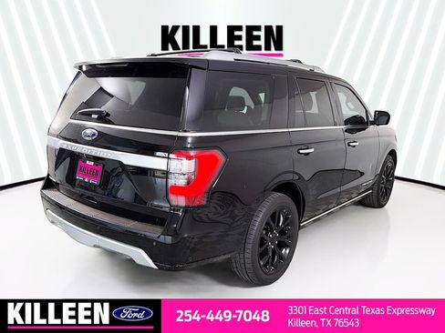 Used 2018 Ford Expedition Platinum RWD image 9