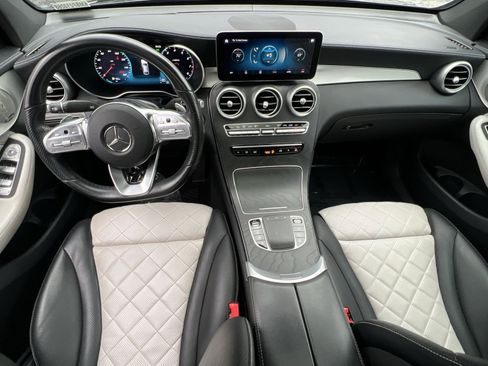 Used 2021 Mercedes-Benz GLC 300 4MATIC Coupe image 21