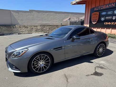 Used 2017 Mercedes-Benz SLC 300 image 8