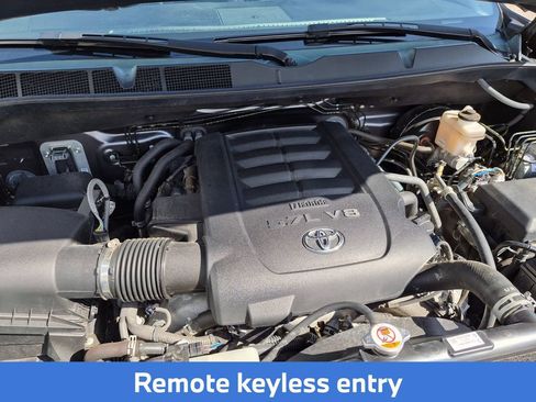 Used 2021 Toyota Tundra Platinum AWD/4WD image 13