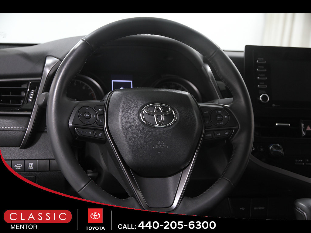 Certified 2024 Toyota Camry SE FWD image 7