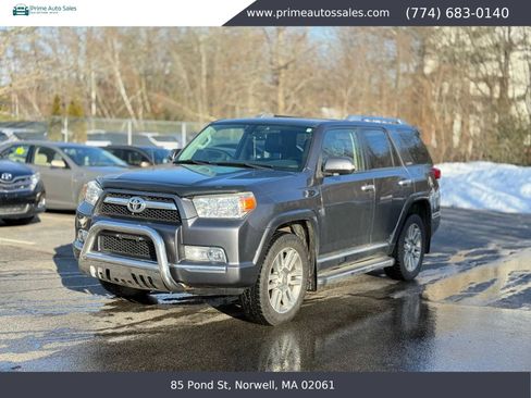 Used 2013 Toyota 4Runner Limited image 35