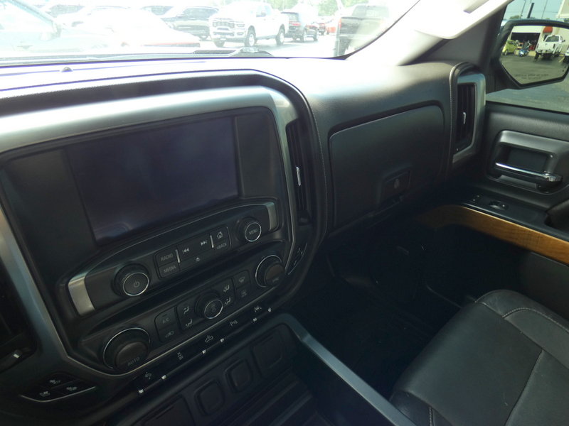 Used 2016 Chevrolet Silverado 1500 LTZ w/ Sport Package AWD/4WD image 14