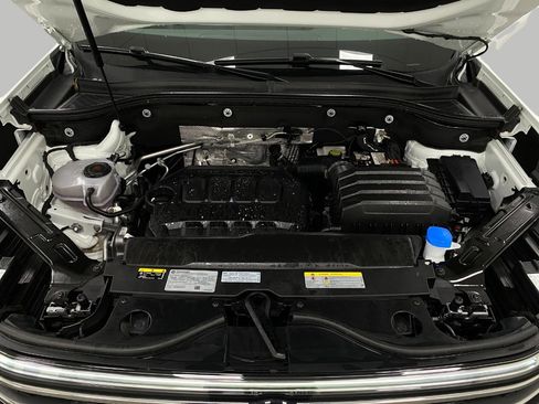 Used 2024 Volkswagen Atlas SE image 13