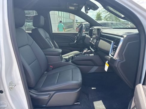 New 2026 GMC Canyon Elevation w/ Convenience Package RWD image 17