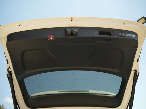 Certified 2026 Mercedes-Benz GLE 350 4MATIC image 21