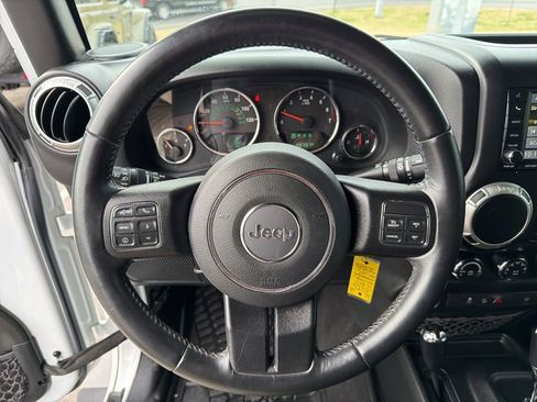 Used 2017 Jeep Wrangler Unlimited Sahara w/ Dual Top Group image 44