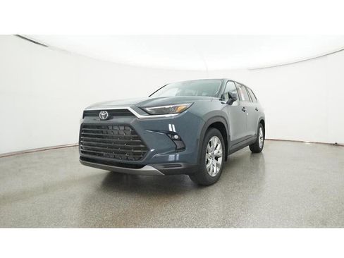 New 2026 Toyota Grand Highlander Limited image 47