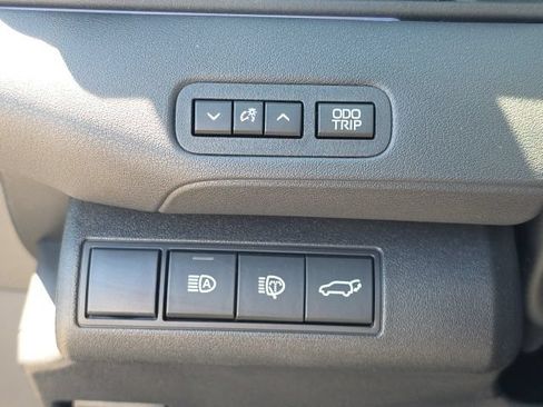 Certified 2026 Toyota bZ FWD image 30