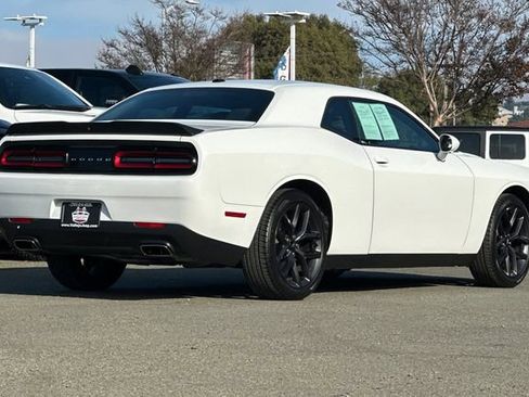 Used 2019 Dodge Challenger SXT w/ Blacktop Package image 4