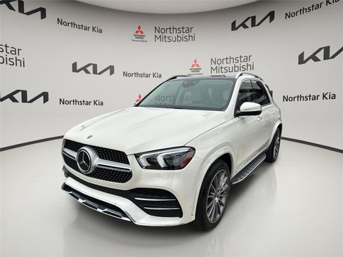 Used 2023 Mercedes-Benz GLE 450 4MATIC w/ AMG Line Exterior image 9