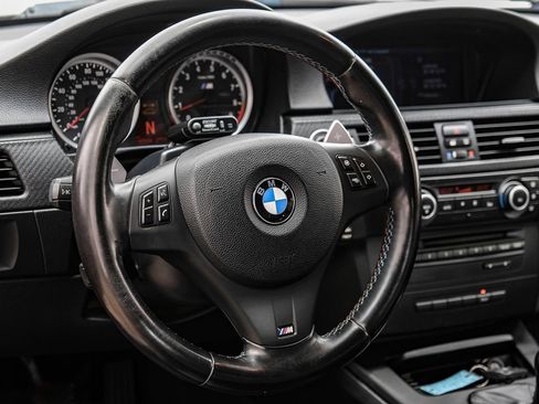 Used 2011 BMW M3 Convertible RWD image 15
