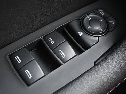 Used 2024 Chevrolet Blazer RS w/ Enhanced Convenience Package AWD/4WD image 43