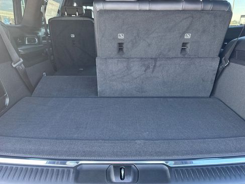 New 2026 Jeep Grand Wagoneer Summit image 19