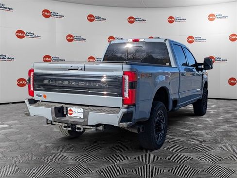 Used 2025 Ford F250 Platinum image 5