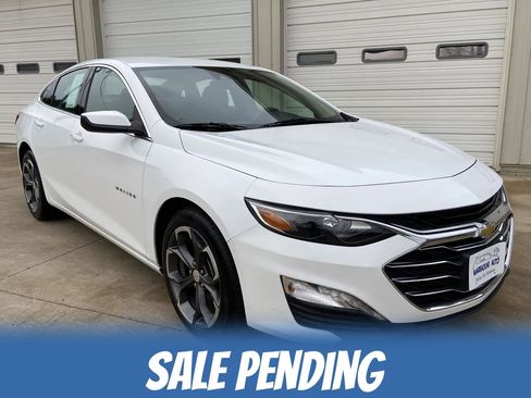 Used 2023 Chevrolet Malibu LT FWD image 1