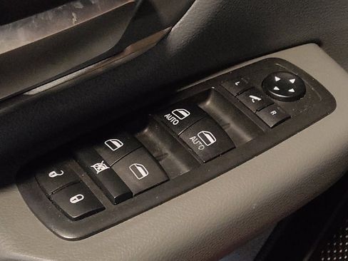 Used 2019 RAM 1500 Big Horn image 27