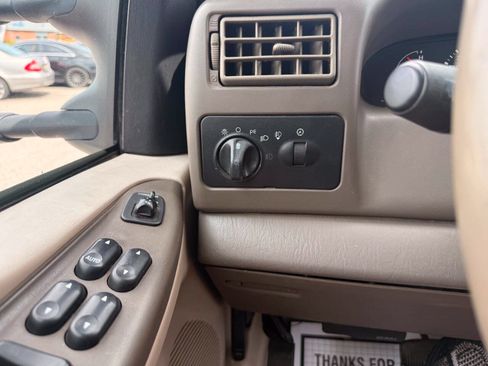 Used 2002 Ford F350 Lariat AWD/4WD image 38