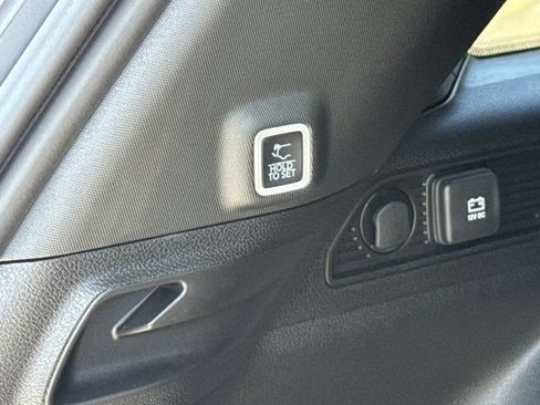 New 2027 Jeep Grand Cherokee Limited AWD/4WD image 19