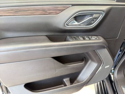 Certified 2021 Chevrolet Tahoe LT w/ LT Signature Package RWD image 11