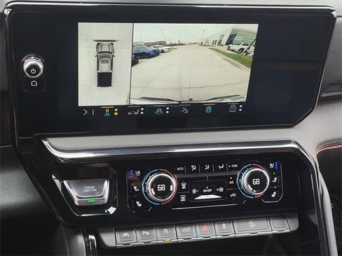 Used 2023 GMC Sierra 1500 AT4 w/ AT4 Premium Package image 21