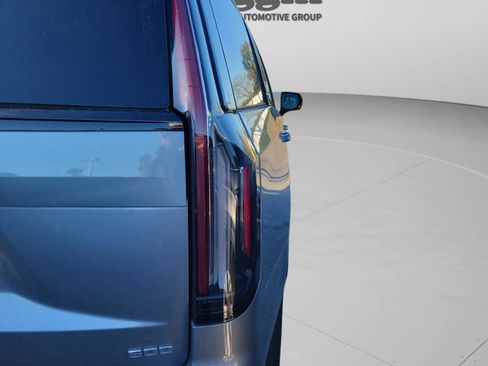 Used 2024 Cadillac Escalade Sport Platinum image 22