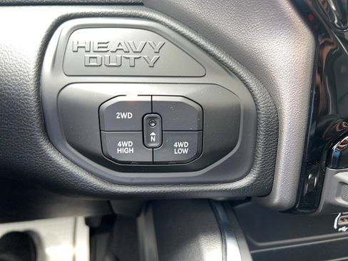 New 2026 RAM 3500 Laramie AWD/4WD image 35