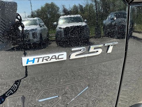 New 2025 Hyundai Santa Cruz Limited image 12