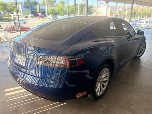 Used 2016 Tesla Model S 75 RWD image 5