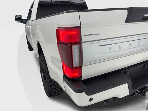 Used 2022 Ford F350 Platinum w/ FX4 Off-Road Package AWD/4WD image 4