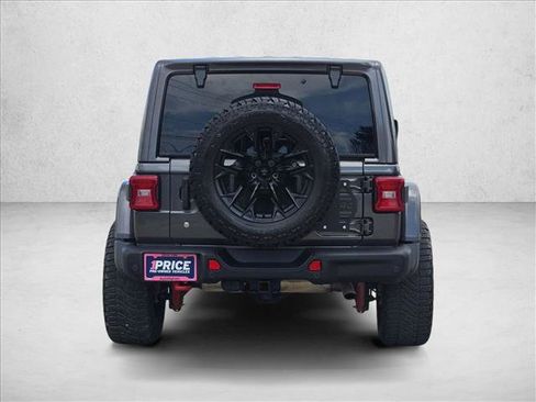 Used 2019 Jeep Wrangler Unlimited Rubicon AWD/4WD image 6