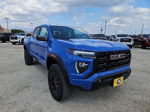 New 2026 GMC Canyon Elevation w/ Convenience Package image 7