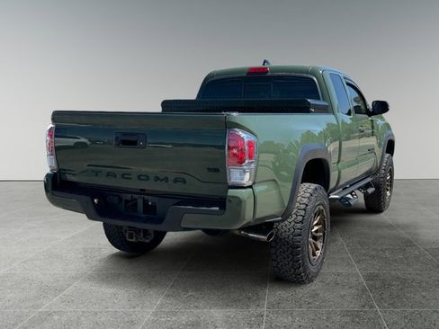 Used 2021 Toyota Tacoma TRD Off-Road w/ Technology Package AWD/4WD image 5