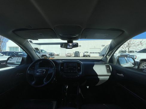 Used 2022 GMC Canyon AT4 w/ Trailering Package image 27