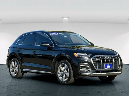 Used 2023 Audi Q5 2.0T Premium w/ Convenience Package AWD/4WD image 8
