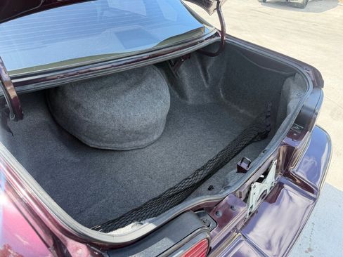 Used 1996 Chevrolet Impala SS RWD image 20