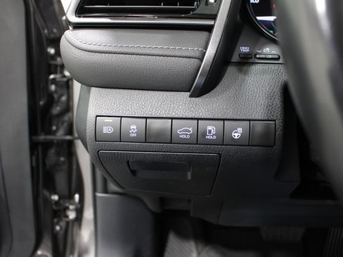 Used 2023 Toyota Camry XSE w/ Cold Weather Package image 8