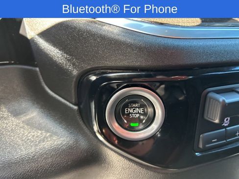 Used 2022 Chevrolet Silverado 1500 LT image 20