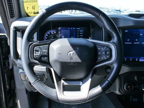 Used 2024 Ford Bronco Everglades image 21