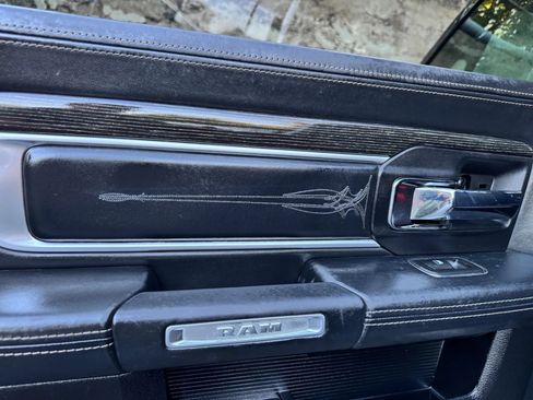 Used 2015 RAM 1500 Limited AWD/4WD image 26