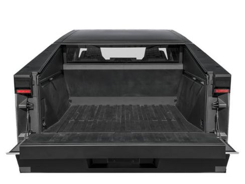 Used 2024 Tesla Cybertruck AWD Crew Cab image 11