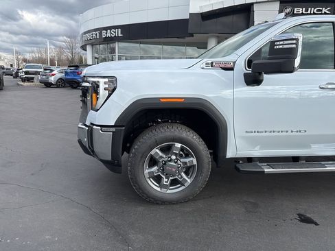 New 2026 GMC Sierra 2500 SLT w/ SLT Premium Package image 5