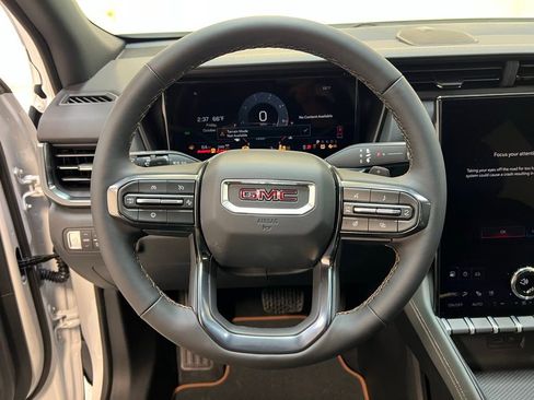 New 2026 GMC Terrain AT4 w/ Convenience Package III image 17