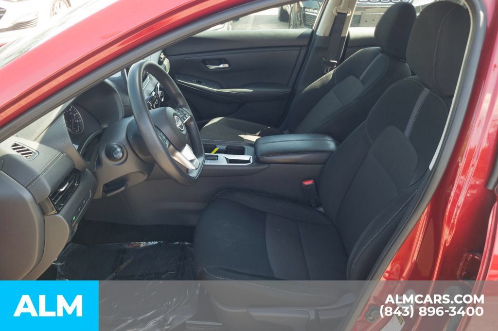 Used 2024 Nissan Sentra SV FWD image 15