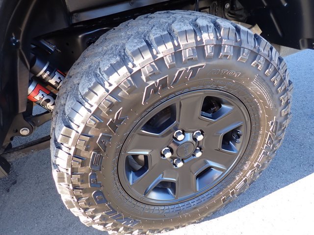 Used 2021 Jeep Gladiator Mojave w/ Cold Weather Group AWD/4WD image 7