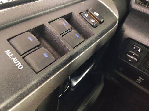 Used 2018 Toyota 4Runner SR5 Premium w/ Four Season Floor Mat Package AWD/4WD image 27